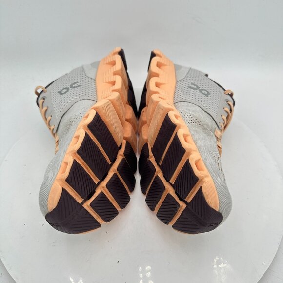 On Cloud X Swiss Engineering Women Size 8 40.99699 Silver Almond Peach Shoes - Picture 7 of 11